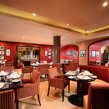 ジャズ アクアマリン リゾート フルガダ エクステリア 写真 The interior of the restaurant